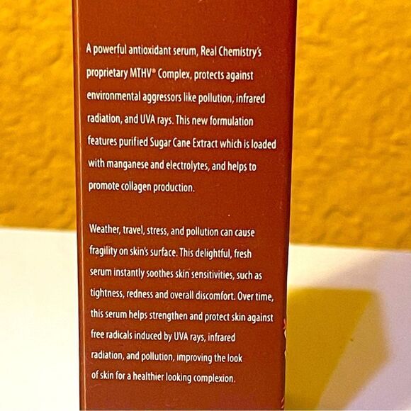 Real CHEMISTRY Environmental Rescue Daily Serum w/ MTHV Complex Full Size - Picture 7 of 16
